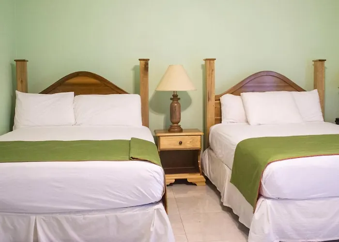 Holidays At Heaven Bed & Breakfast Runaway Bay
